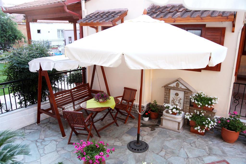 Vasiliki Apartments プラタモナス エクステリア 写真
